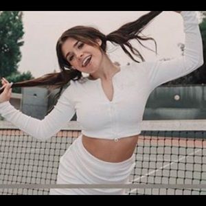 Meet your Posher, Lucy